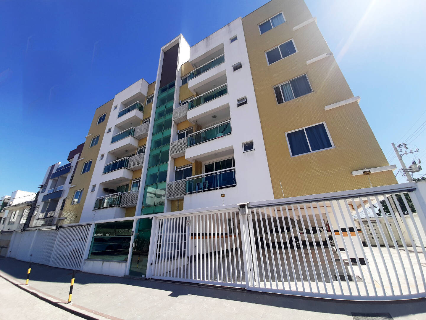 #75 - Apartamento para Venda em Campos dos Goytacazes - RJ