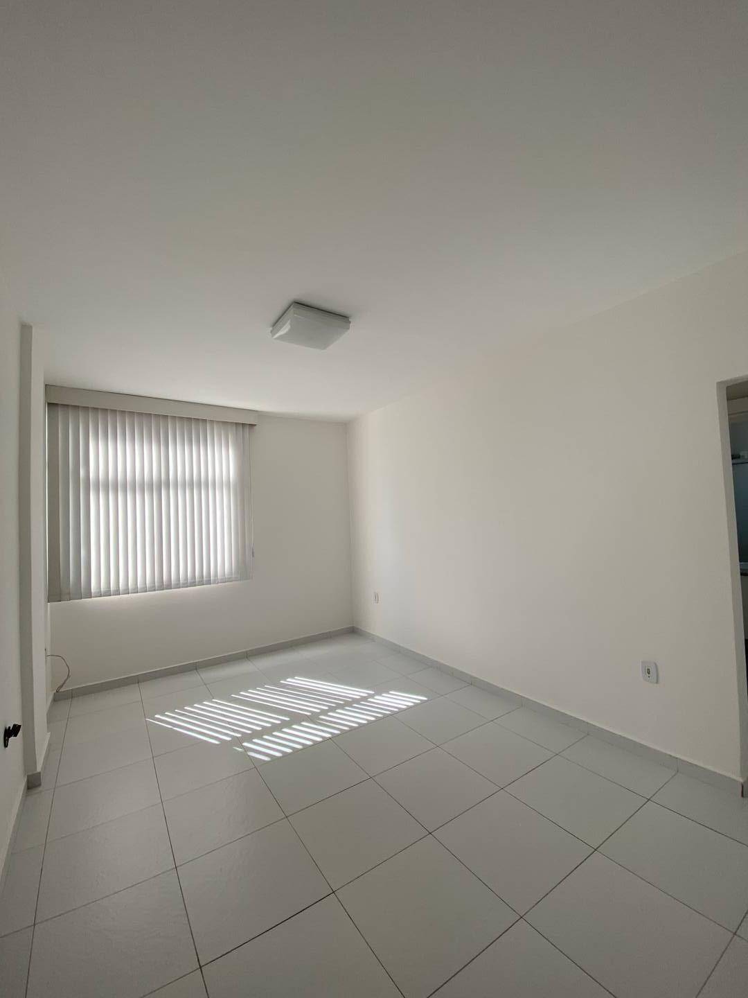 #175 - Apartamento para Venda em Campos dos Goytacazes - RJ