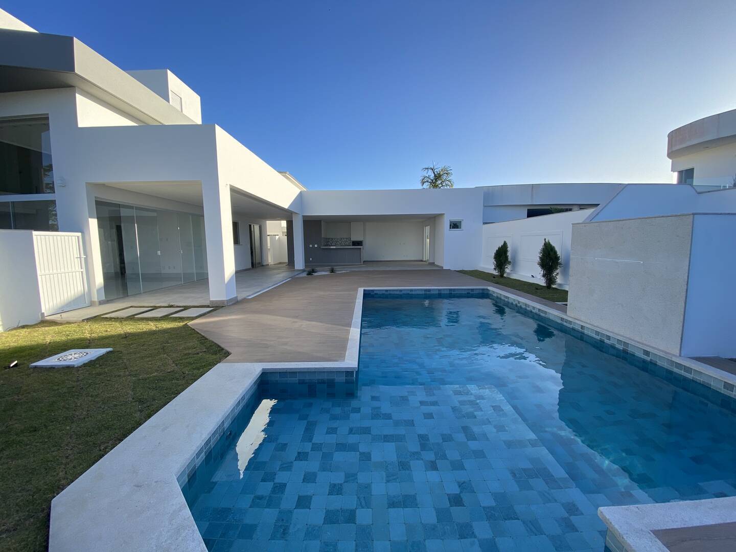 #181 - Casa em condomínio para Venda em Campos dos Goytacazes - RJ