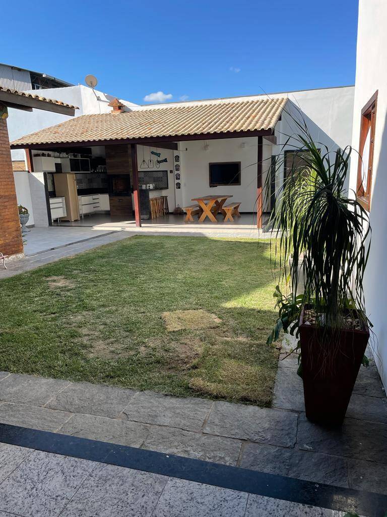 #232 - Casa para Venda em Campos dos Goytacazes - RJ