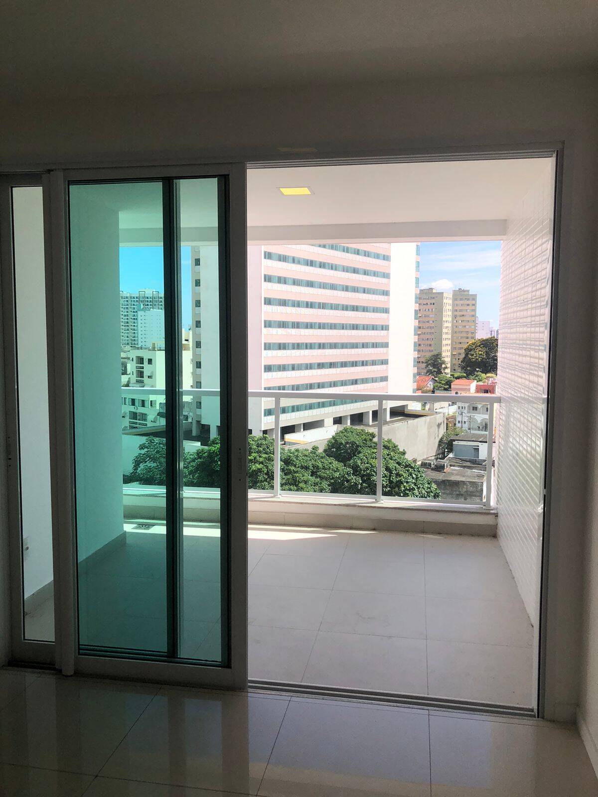 #239 - Apartamento para Locação em Campos dos Goytacazes - RJ