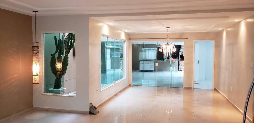 #251 - Casa para Venda em Campos dos Goytacazes - RJ