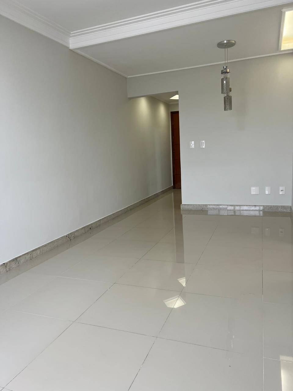 #355 - Apartamento para Venda em Campos dos Goytacazes - RJ