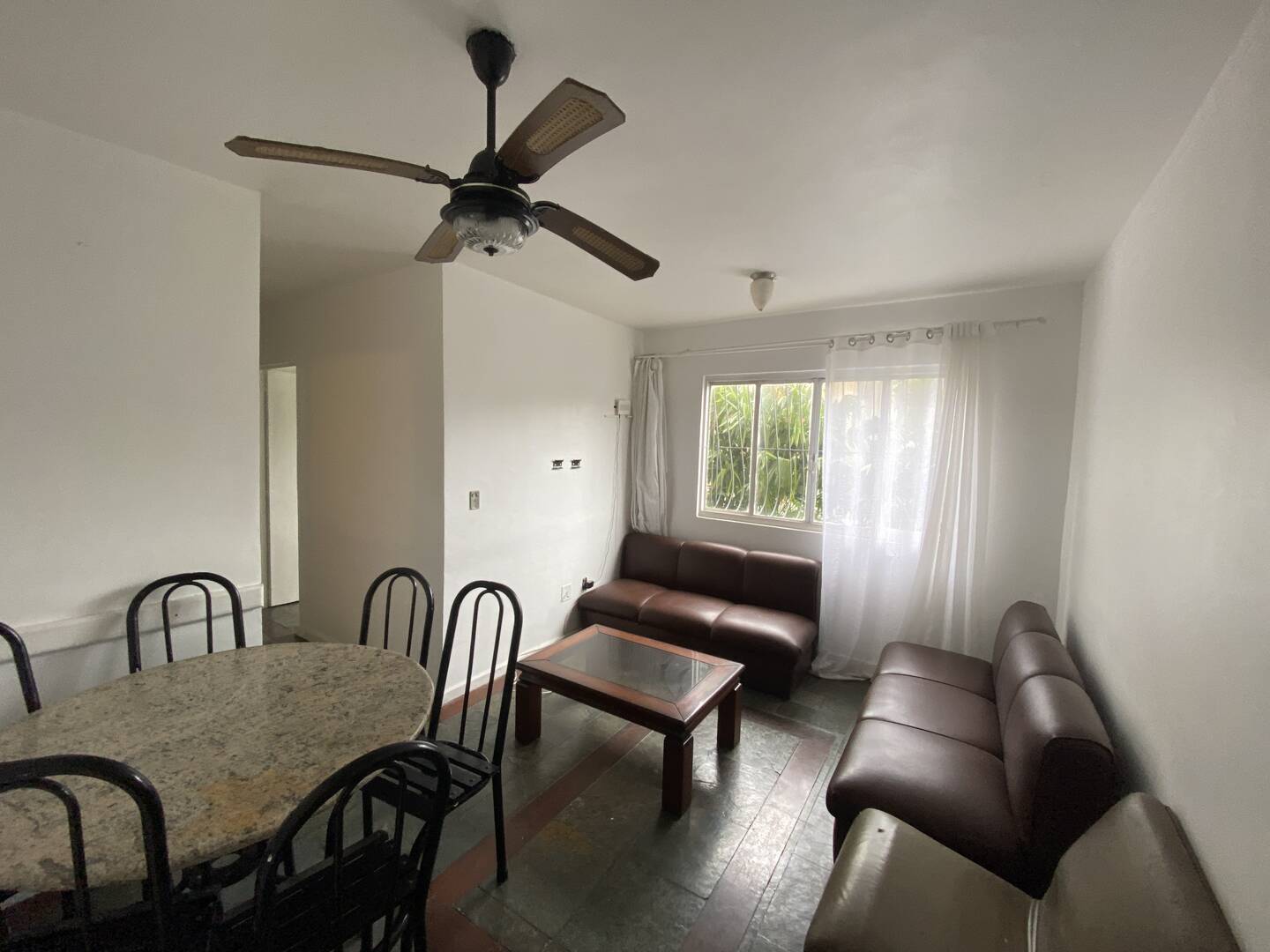 #397 - Apartamento para Venda em Campos dos Goytacazes - RJ