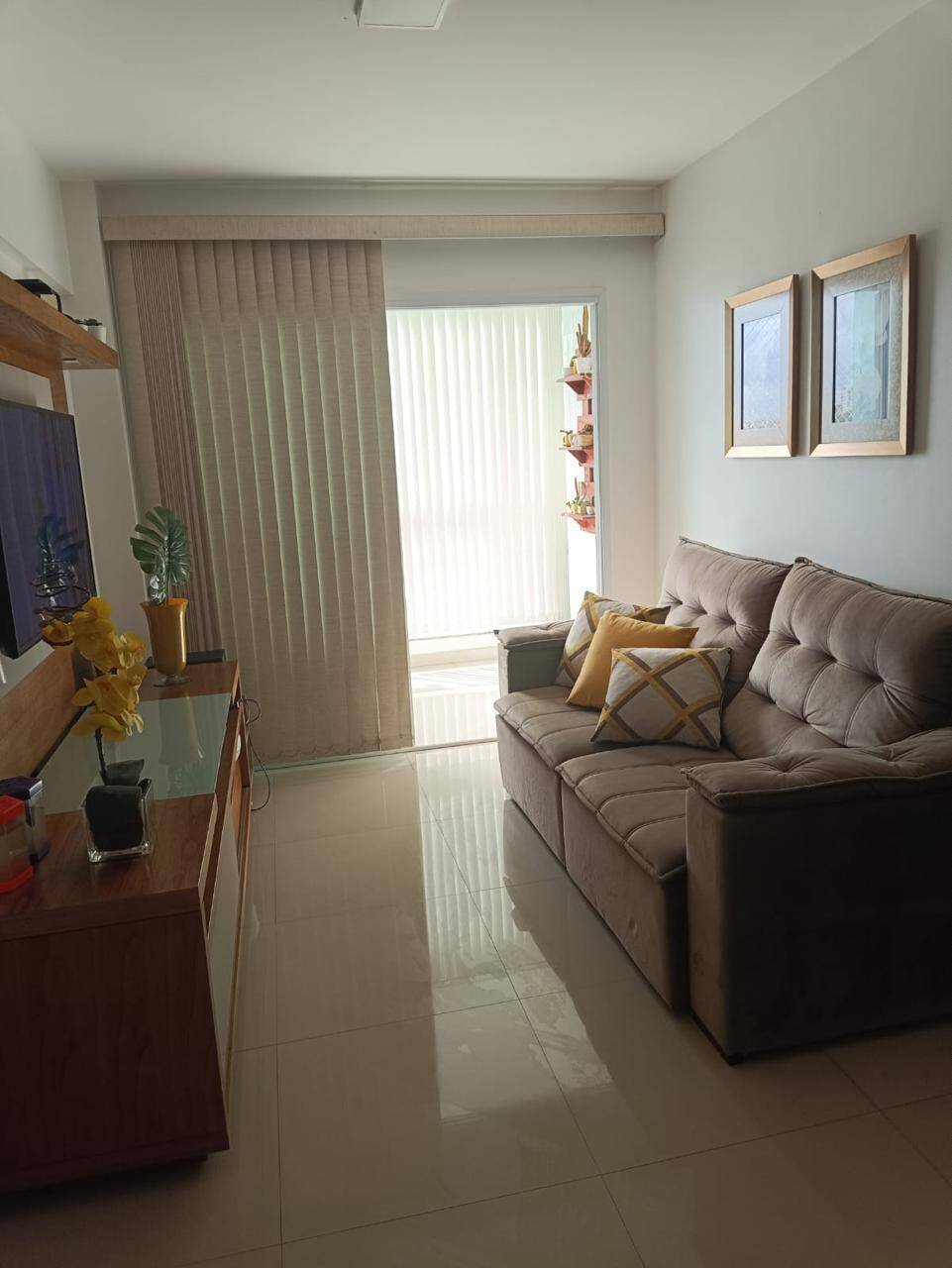 #401 - Apartamento para Venda em Campos dos Goytacazes - RJ