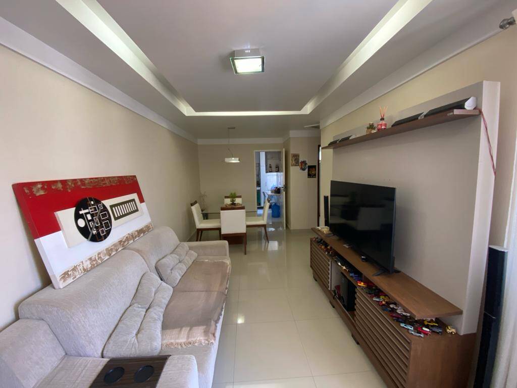 #418 - Apartamento para Venda em Campos dos Goytacazes - RJ