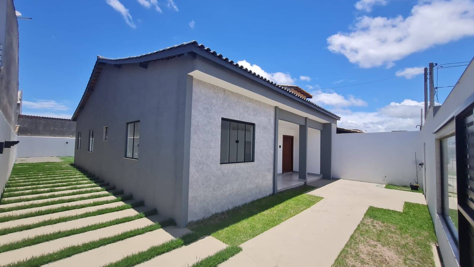 #498 - Casa para Venda em Campos dos Goytacazes - RJ