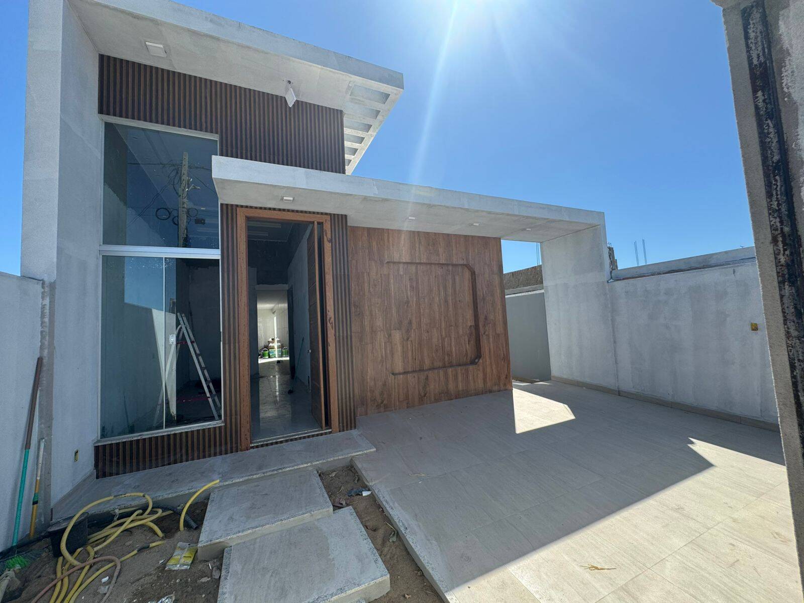 #551 - Casa para Venda em Campos dos Goytacazes - RJ