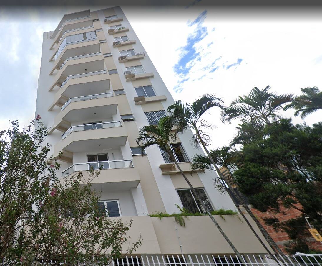 #569 - Apartamento para Locação em Campos dos Goytacazes - RJ