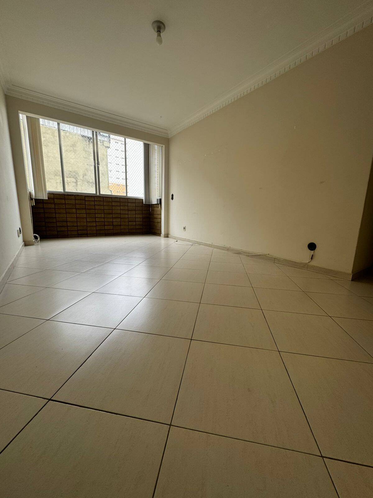 #573 - Apartamento para Venda em Campos dos Goytacazes - RJ