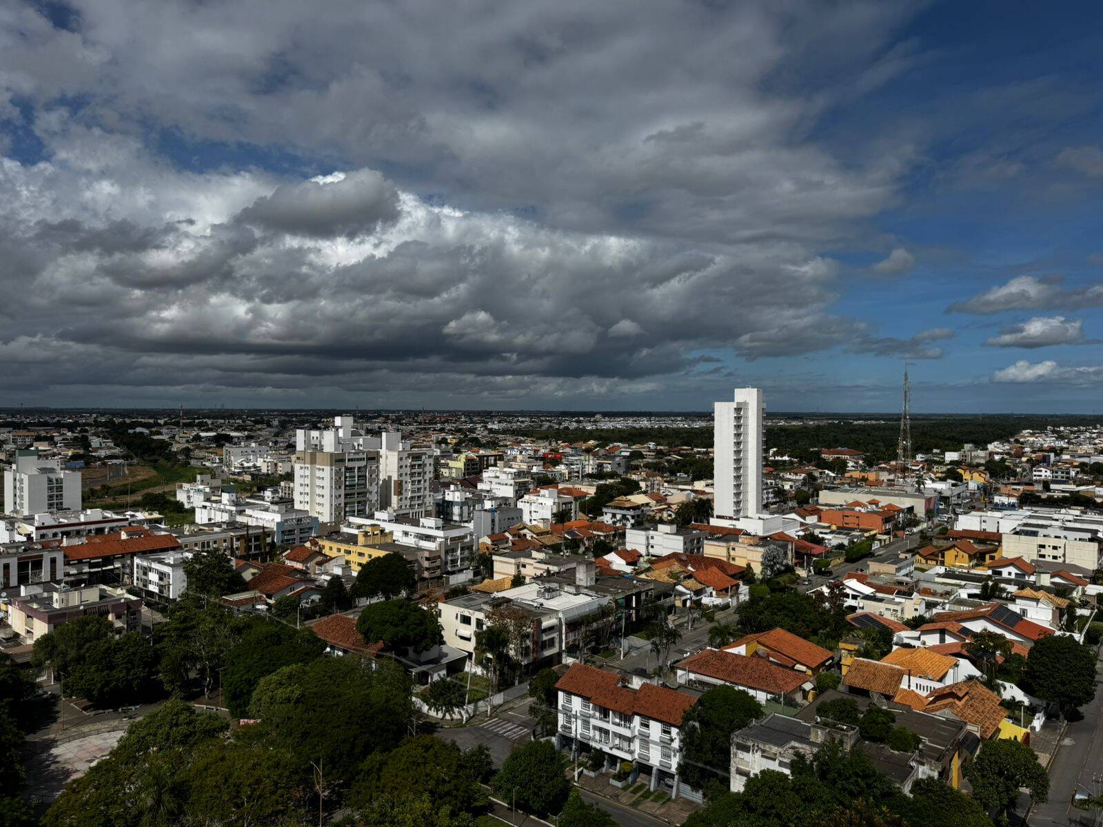 #574 - Apartamento para Venda em Campos dos Goytacazes - RJ