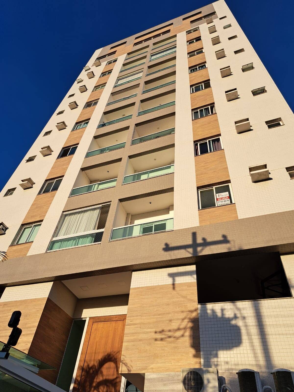 #586 - Apartamento para Venda em Campos dos Goytacazes - RJ
