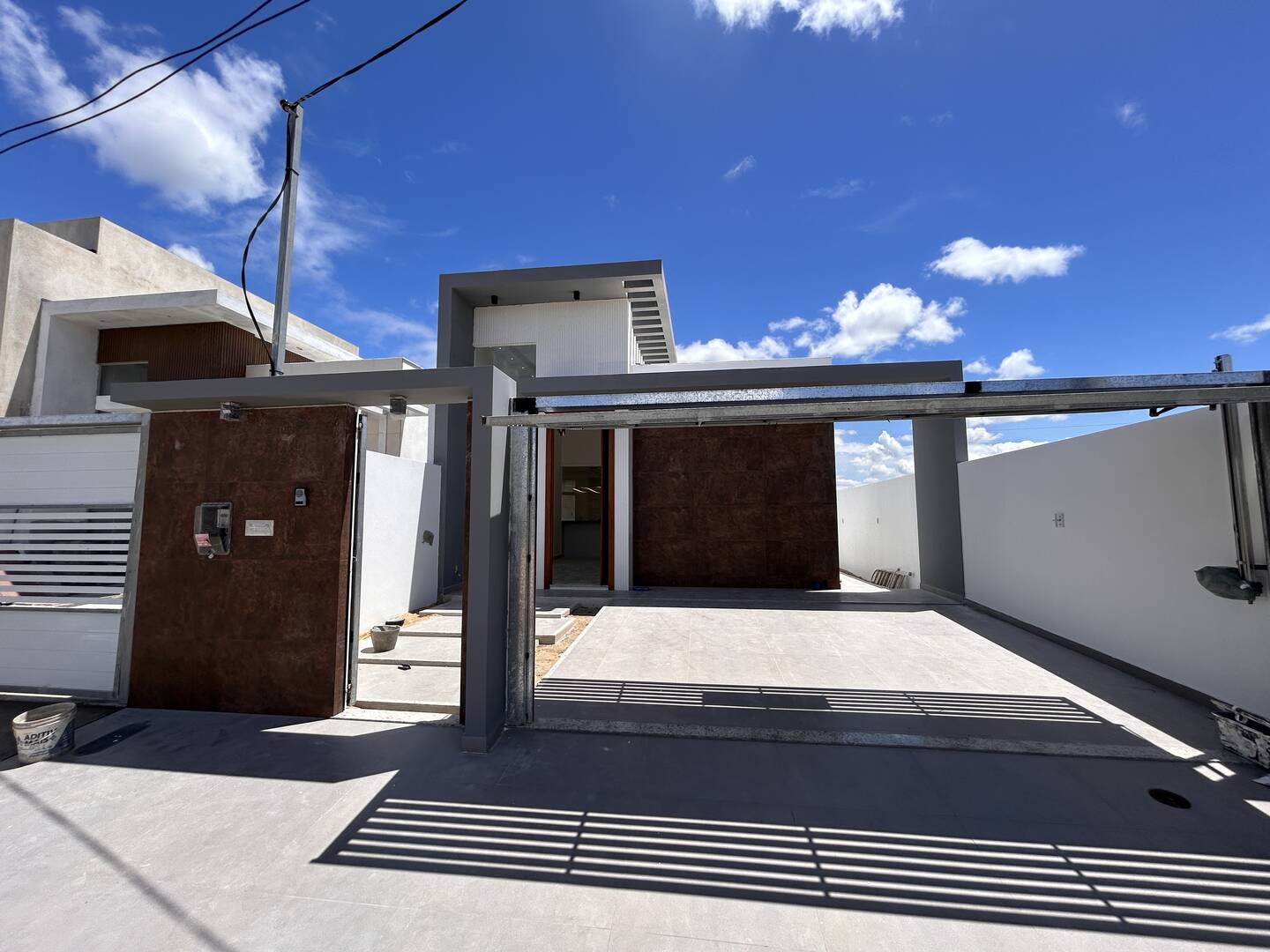 #626 - Casa para Venda em Campos dos Goytacazes - RJ