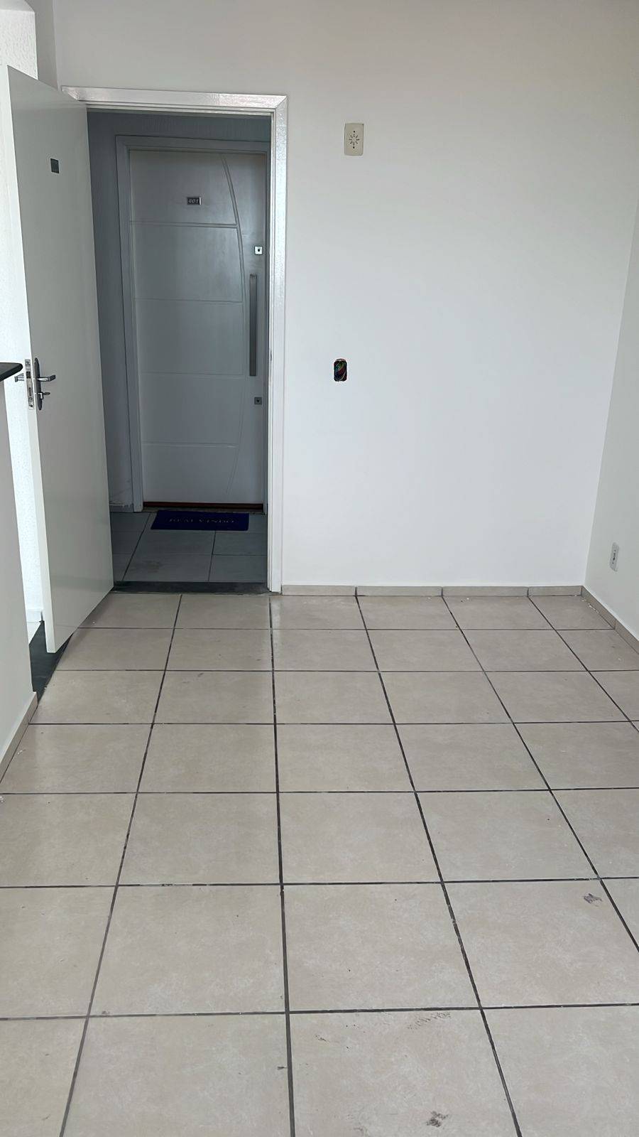 #661 - Apartamento para Venda em Campos dos Goytacazes - RJ