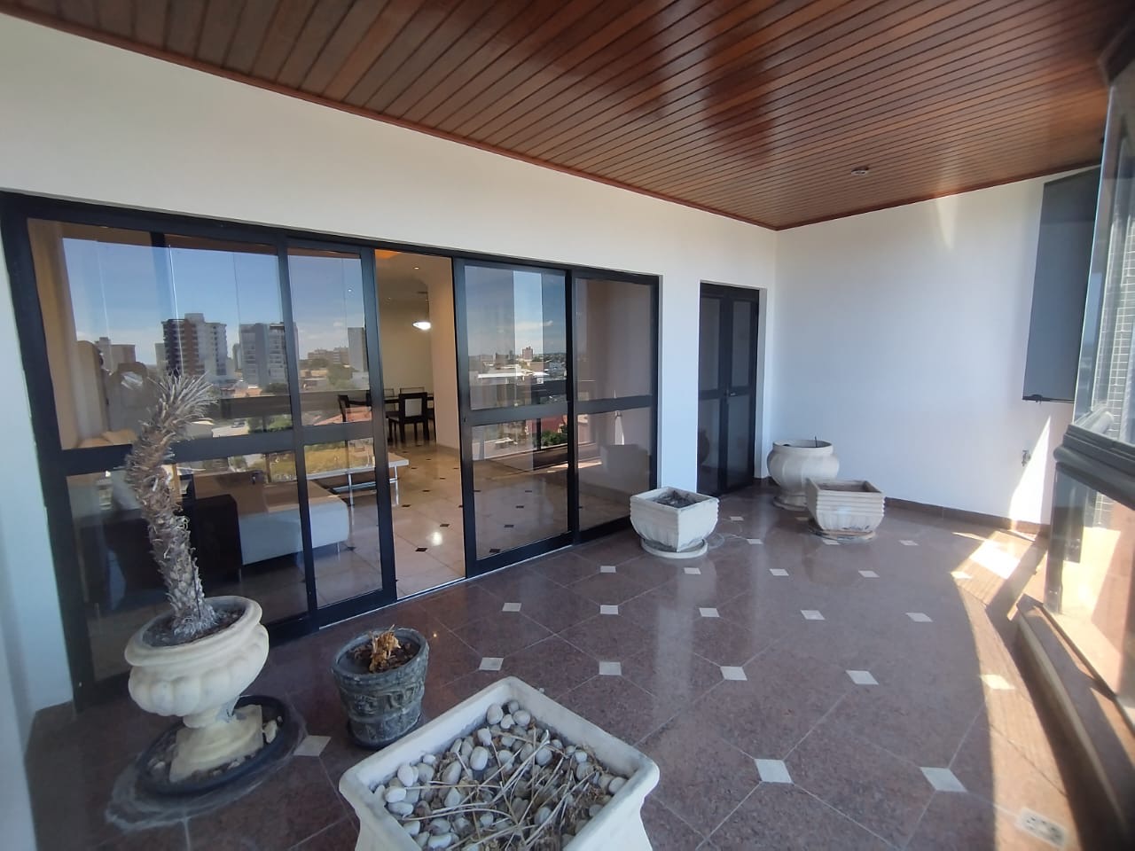 #662 - Apartamento para Venda em Campos dos Goytacazes - RJ