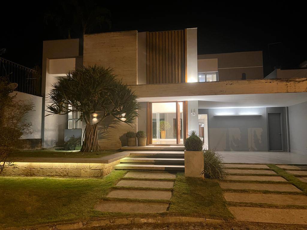 #676 - Casa em condomínio para Venda em Campos dos Goytacazes - RJ