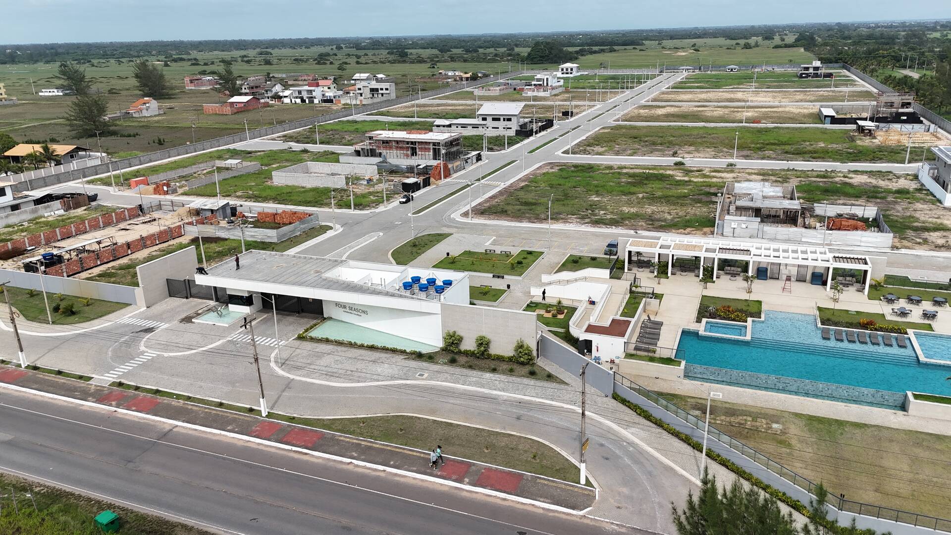 #526 - Terreno em condomínio para Venda em São João da Barra - RJ