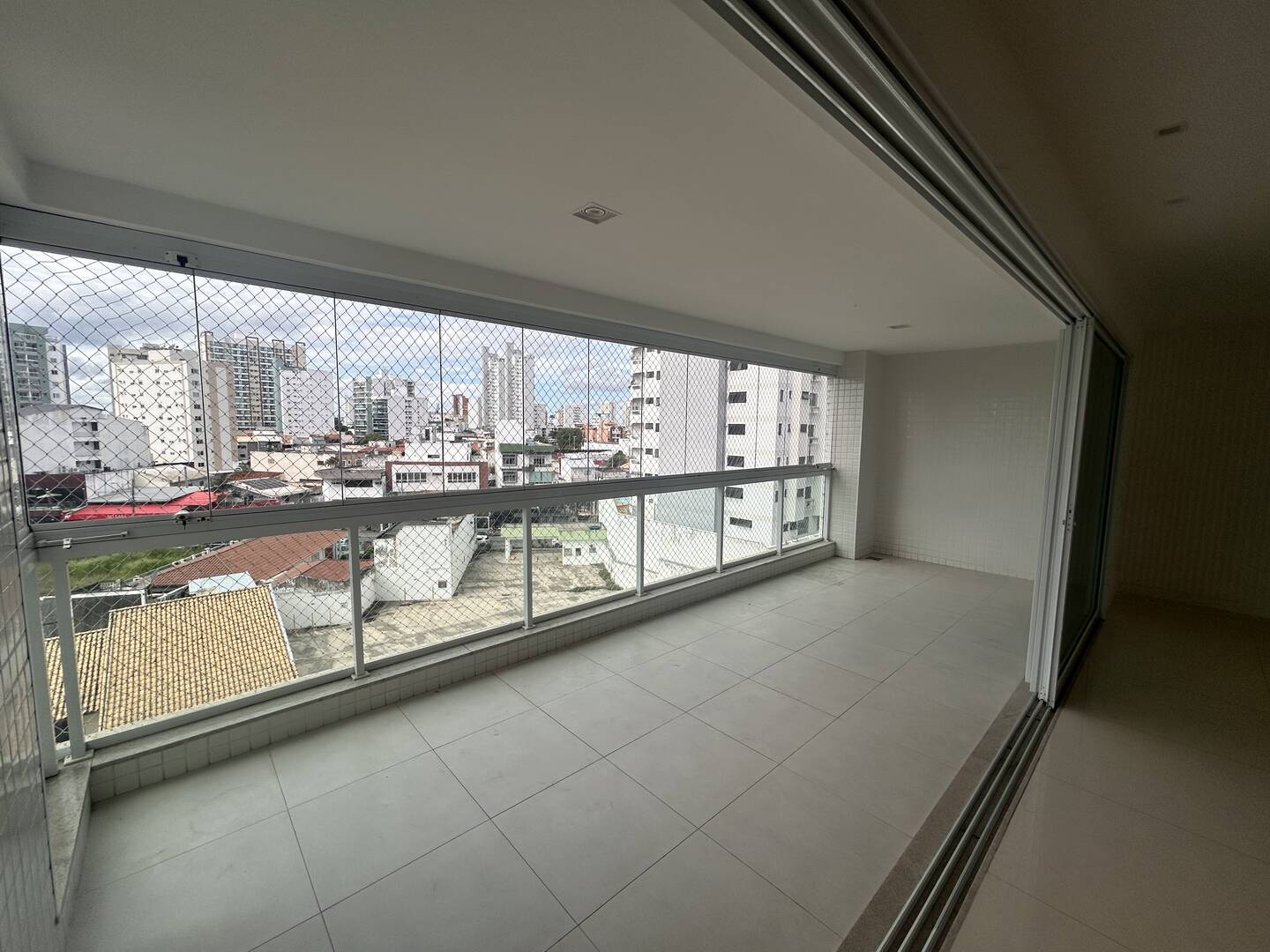 #714 - Apartamento para Venda em Campos dos Goytacazes - RJ