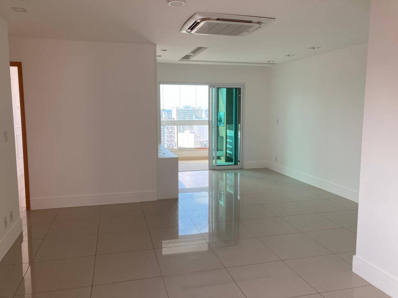 #776 - Apartamento para Venda em Campos dos Goytacazes - RJ