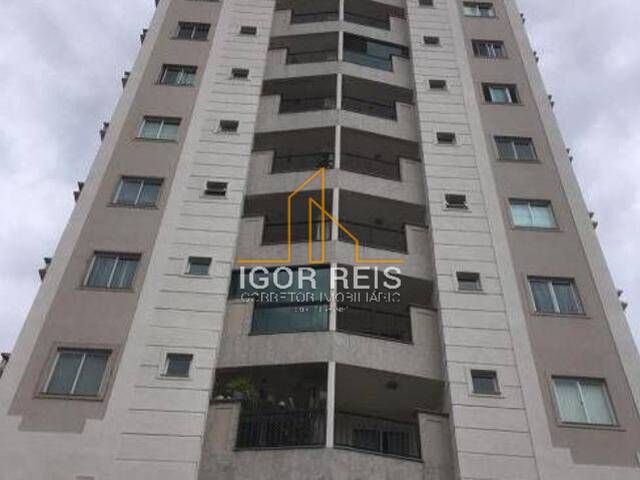 #35 - Apartamento para Venda em Campos dos Goytacazes - RJ