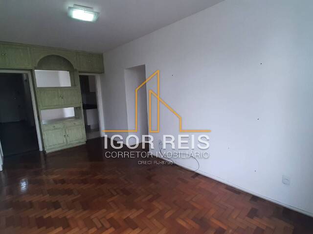 #60 - Apartamento para Locação em Campos dos Goytacazes - RJ