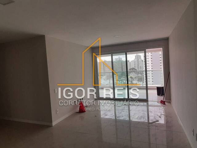 Apartamento para Venda em Campos dos Goytacazes - 2