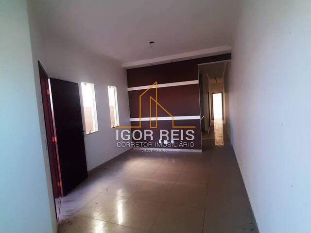 #142 - Casa para Venda em Campos dos Goytacazes - RJ