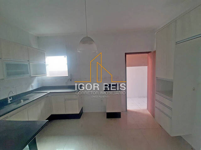 #142 - Casa para Venda em Campos dos Goytacazes - RJ
