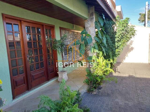 #173 - Casa para Venda em Campos dos Goytacazes - RJ