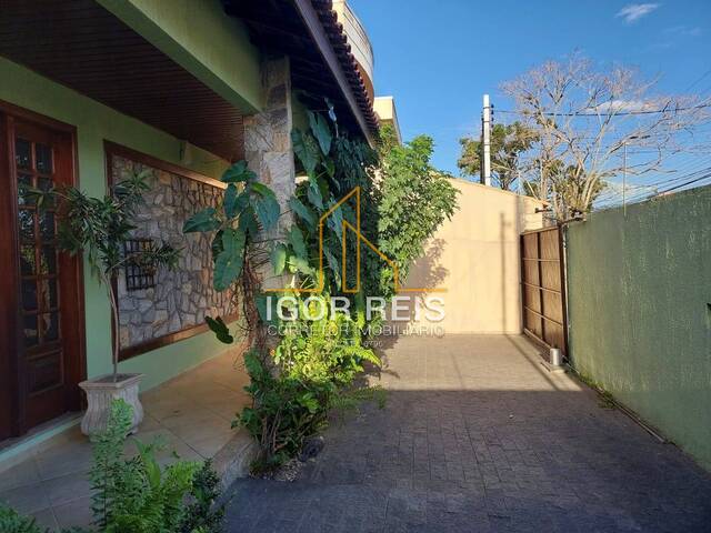 #173 - Casa para Venda em Campos dos Goytacazes - RJ