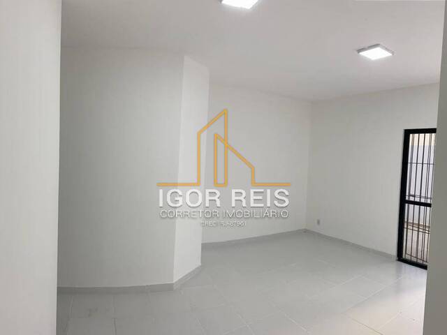 Apartamento para Venda em Campos dos Goytacazes - 4
