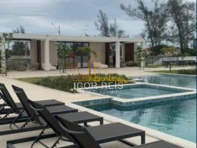 #526 - Terreno em condomínio para Venda em São João da Barra - RJ