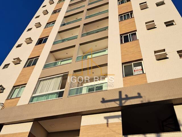 #586 - Apartamento para Venda em Campos dos Goytacazes - RJ - 2