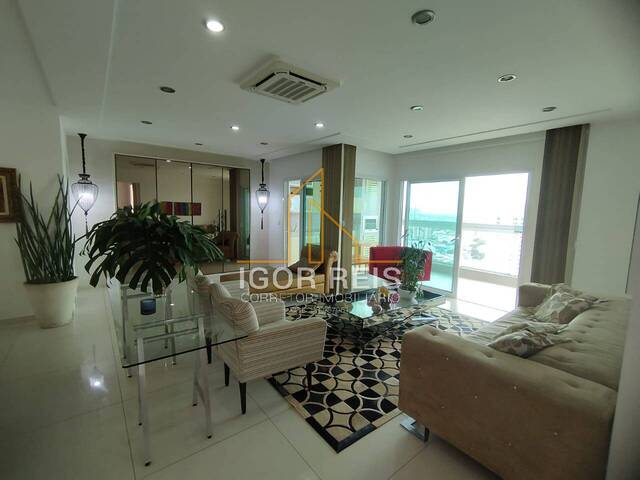 #631 - Apartamento para Venda em Campos dos Goytacazes - RJ - 2