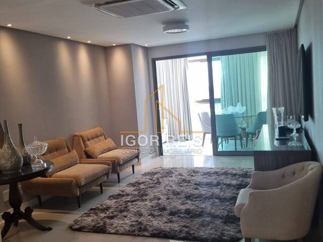 #648 - Apartamento para Venda em Campos dos Goytacazes - RJ - 1