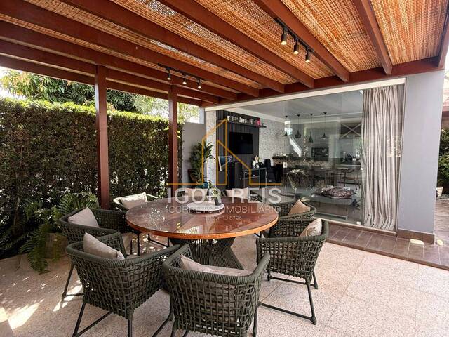 #690 - Casa em condomínio para Venda em Campos dos Goytacazes - RJ