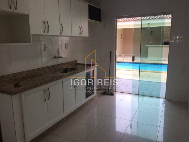 Casa em condomínio para Venda em Campos dos Goytacazes - 2