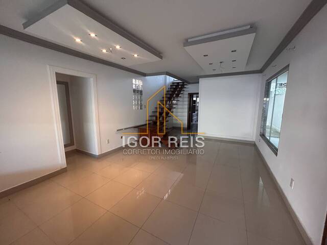 Casa para Locação em Campos dos Goytacazes - 2