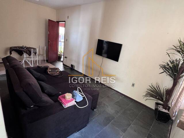 #706 - Apartamento para Venda em Campos dos Goytacazes - RJ