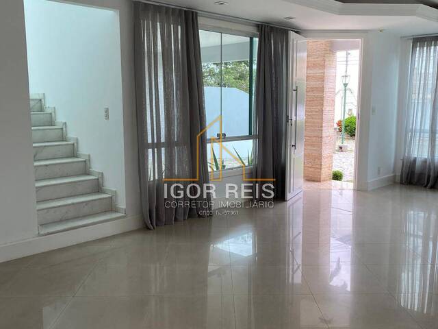 Casa em condomínio para Venda em Campos dos Goytacazes - 2