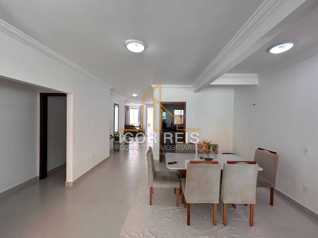 #731 - Casa para Venda em Campos dos Goytacazes - RJ