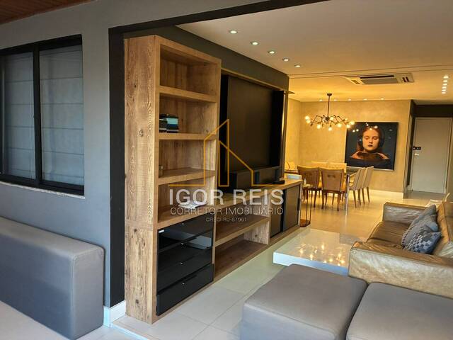 #765 - Apartamento para Venda em Campos dos Goytacazes - RJ - 2