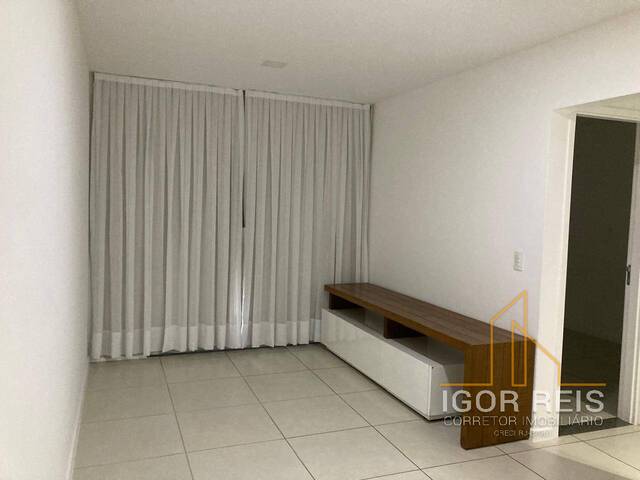 Apartamento para Venda em Campos dos Goytacazes - 4