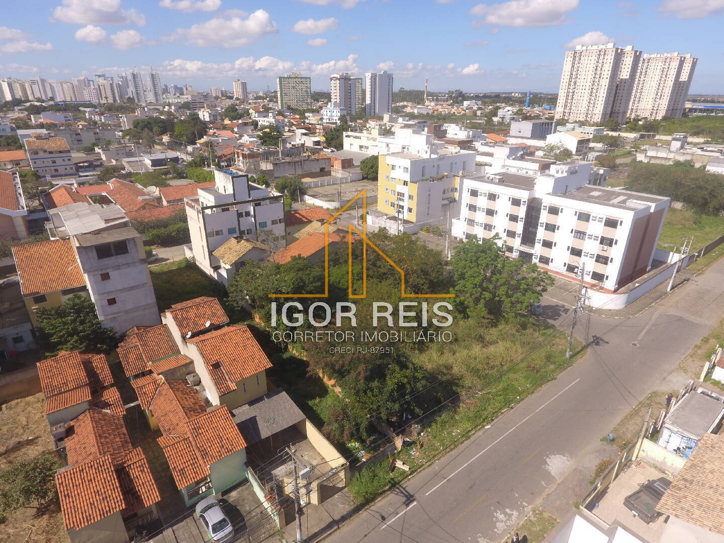 Terreno Estratégico no São Caetano: Investimento Comercial e Residencial