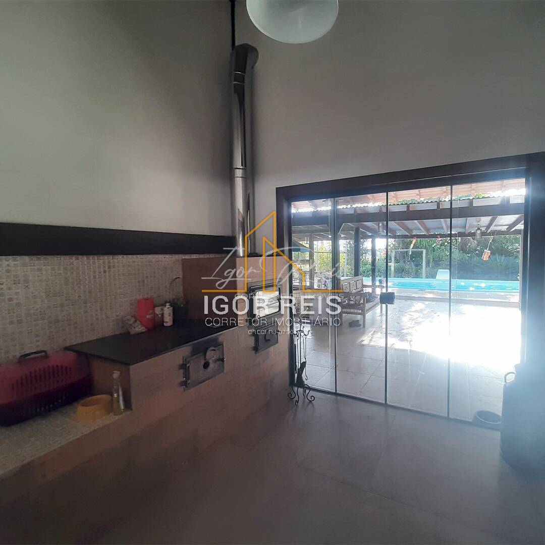 Casa de Condomínio à venda com 7 quartos, 1200m² - Foto 11