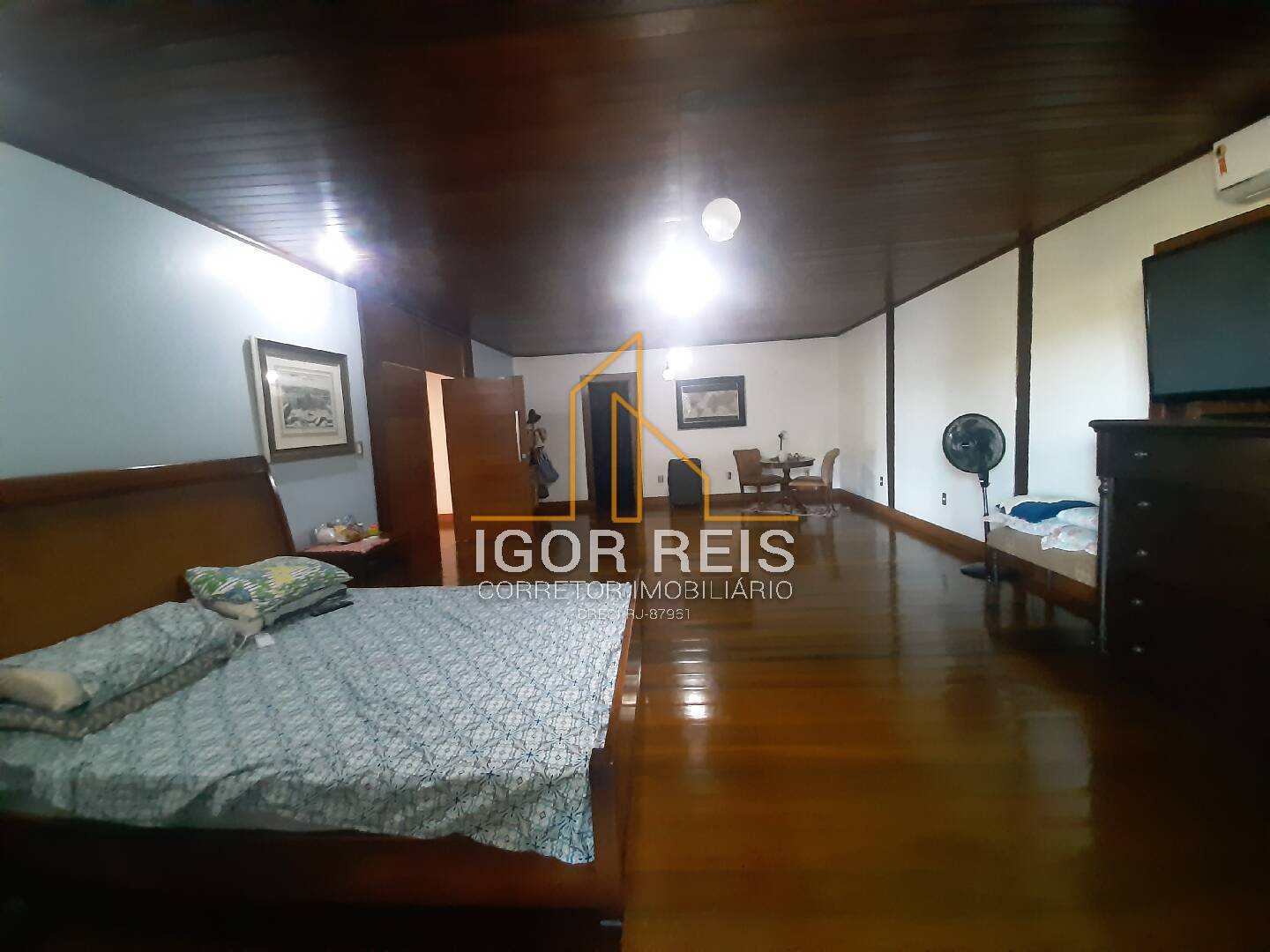 Casa de Condomínio à venda com 7 quartos, 1200m² - Foto 25