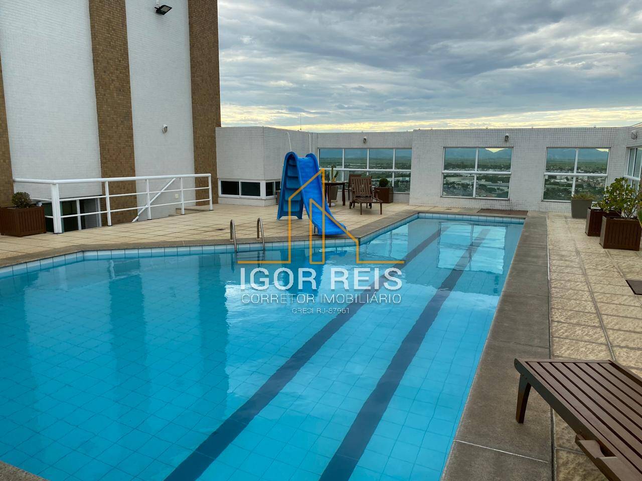 Apartamento à venda com 3 quartos, 169m² - Foto 9
