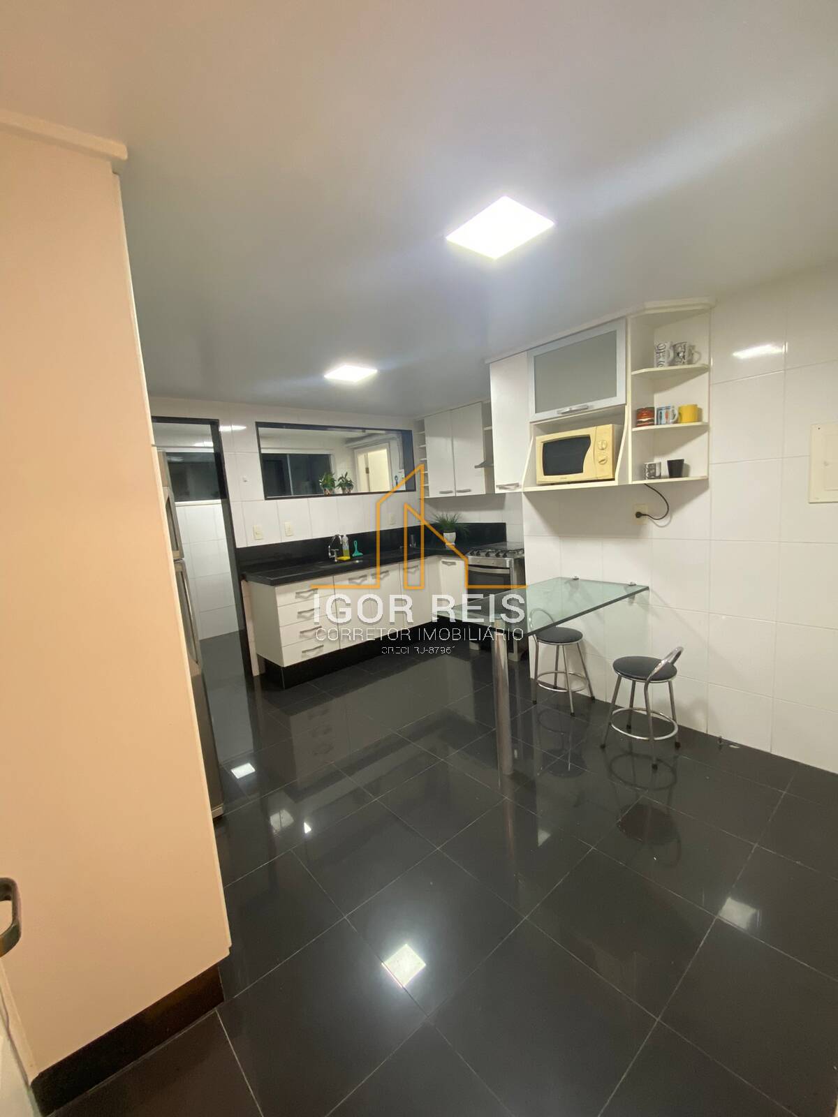 Cobertura, 4 quartos, 300 m² - Foto 3