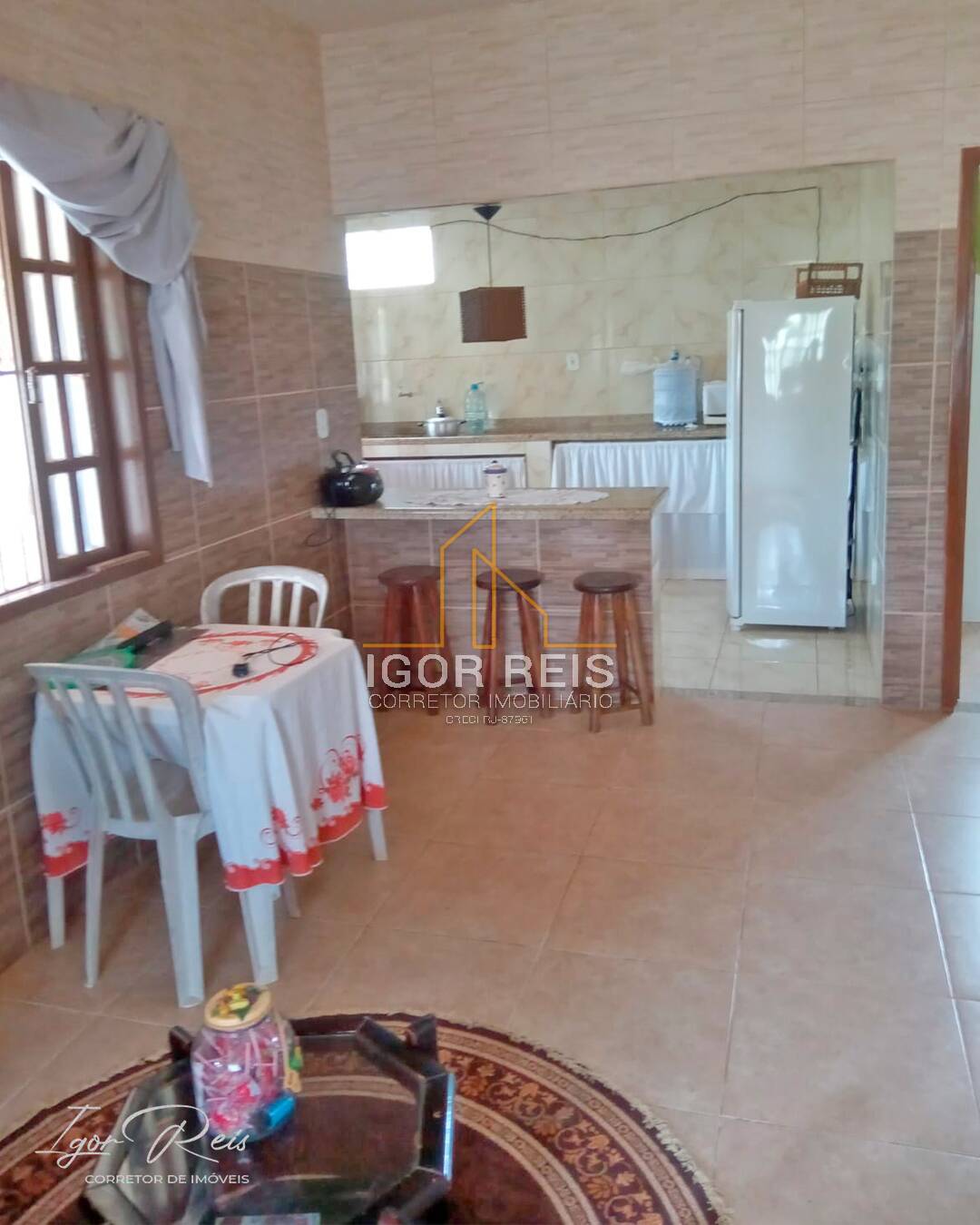Casa à venda com 4 quartos, 220m² - Foto 7