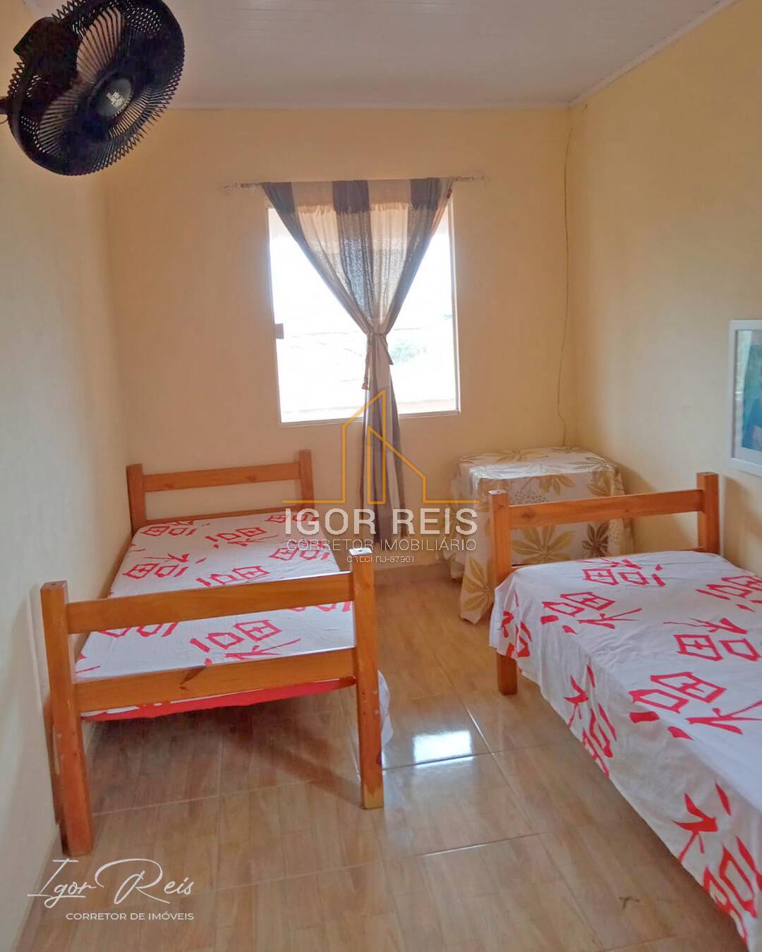 Casa à venda com 4 quartos, 220m² - Foto 11